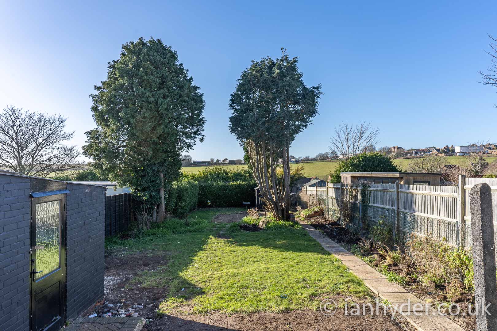 Garden 1 Ian Hyder & CompanyIan Hyder & Company