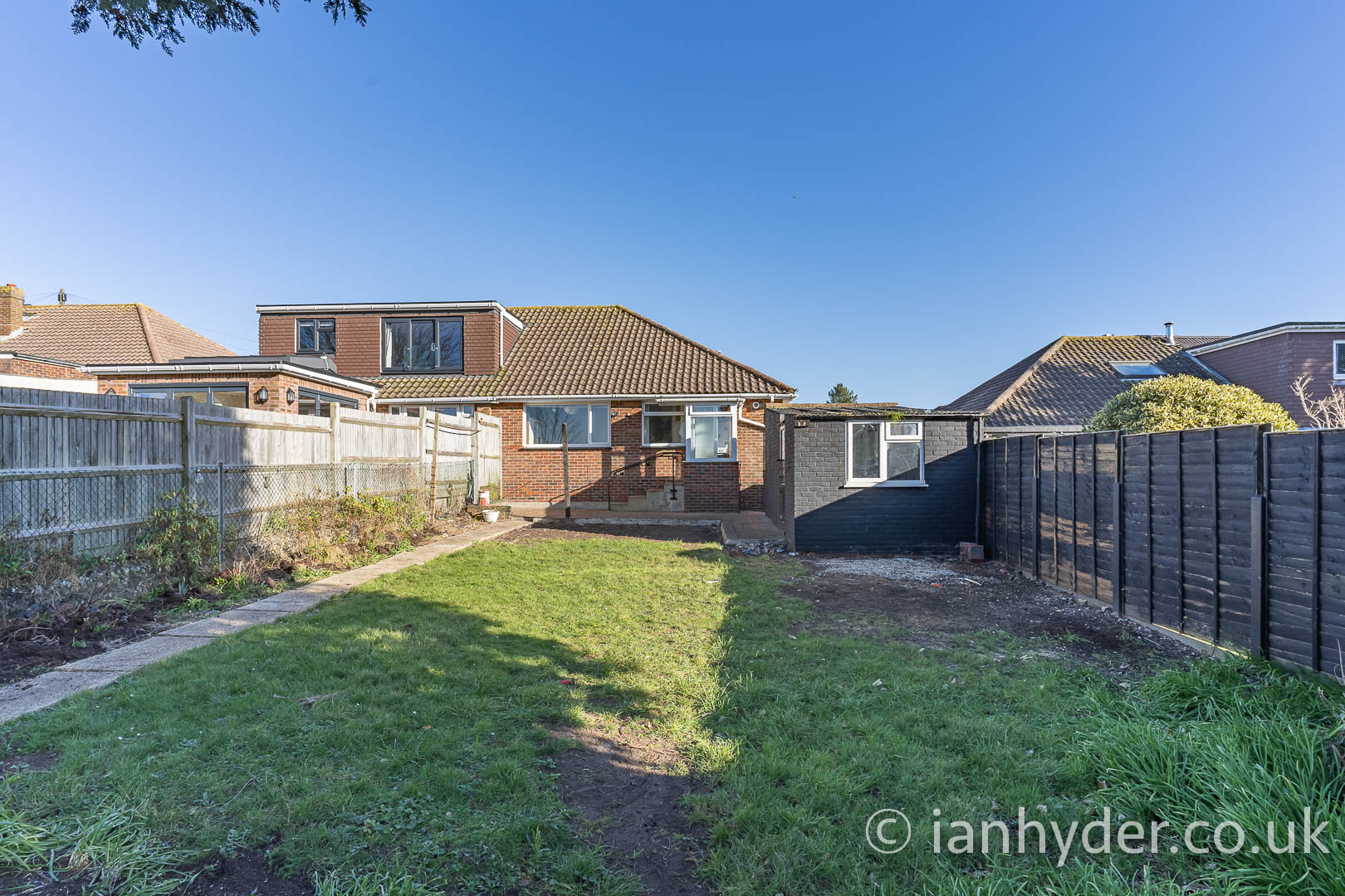 Garden 2 Ian Hyder & CompanyIan Hyder & Company