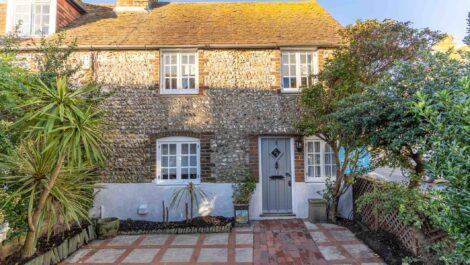 Margo Mews, High Street, Rottingdean